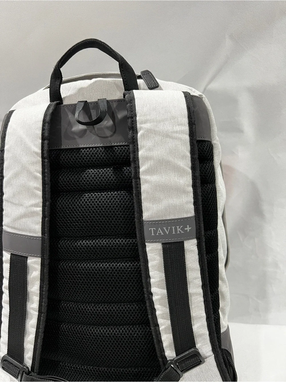 Tavik preowned gray